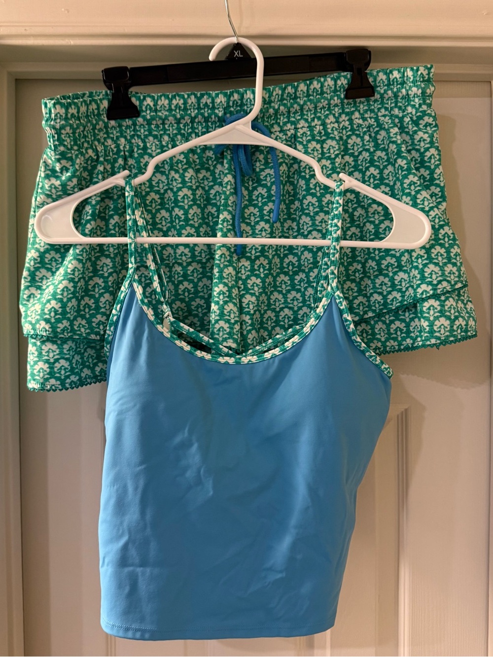 Roller Rabbit Set - Blue Tank with Green Printed Athletic Shorts-size L-perfect!